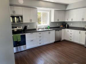 modern cottage kitchen